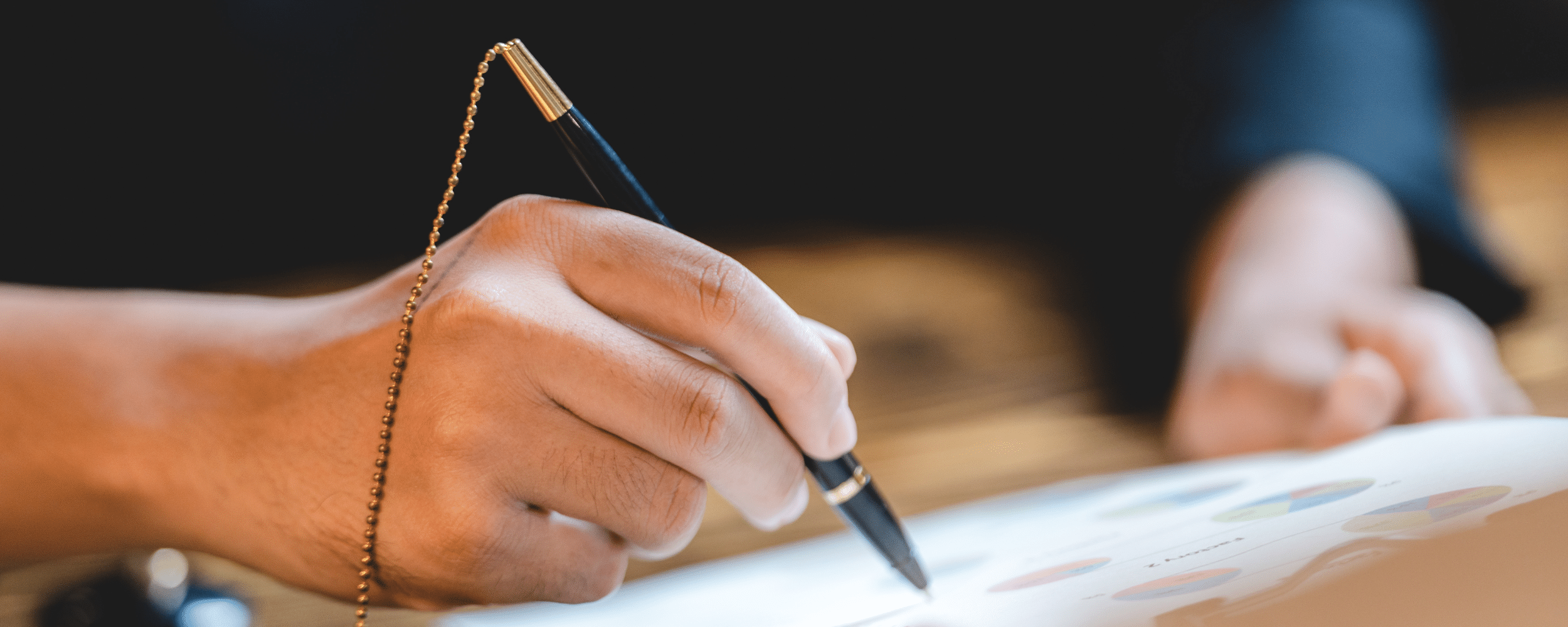 Pacte d'associés : l'outil juridique que tout chef d'entreprise devrait maîtriser